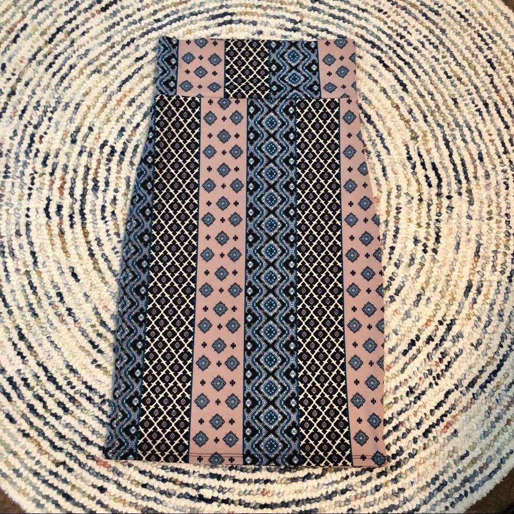 Agnes & Dora Moroccan print pencil skirt